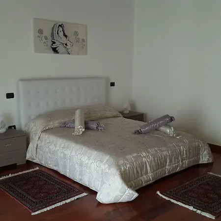 Dimora Di Mara Bed & Breakfast 3*