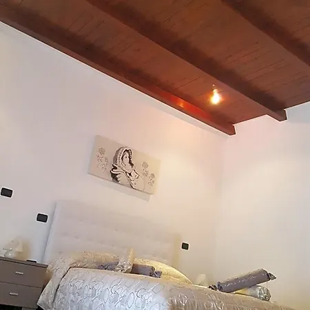 Bed & Breakfast Dimora Di Mara 3*